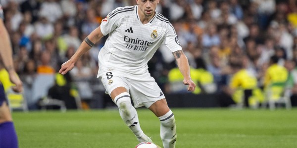 曝巴尔韦德不满阿隆索欲离开皇马 曼联愿出7000万镑求购