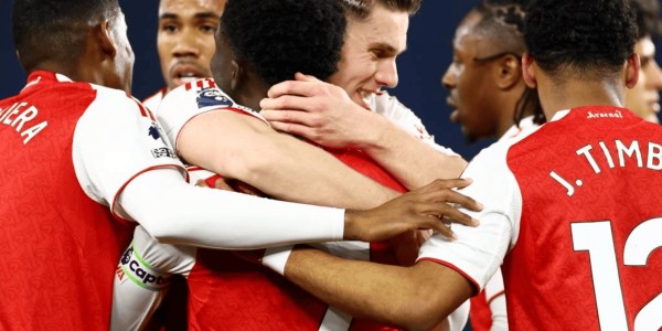 英超领头羊狂飙：豪取3连胜，前2差距拉大，争冠形势一夜大变